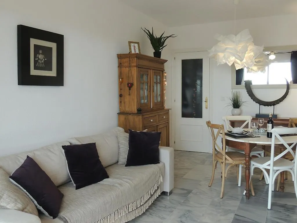 Сasa de vacaciones 2203-1St Line Beach House!Aldea Beach Villa Manilva